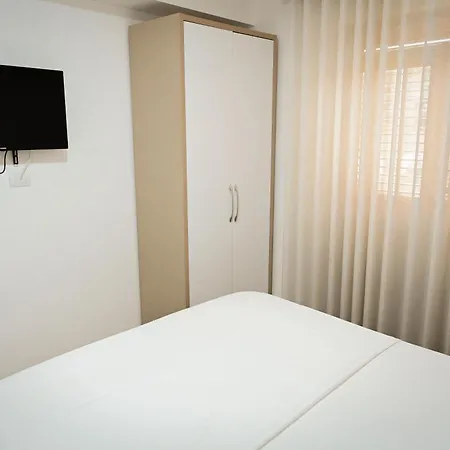 Hotel Venezia Shëngjin