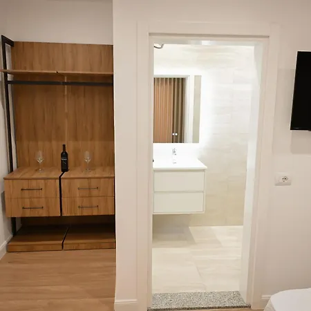 Venezia Hotel Shëngjin