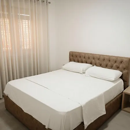 Hotel Venezia Shëngjin